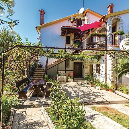 Pet Friendly Apartment In Medulin With Wifi Dış mekan fotoğraf
