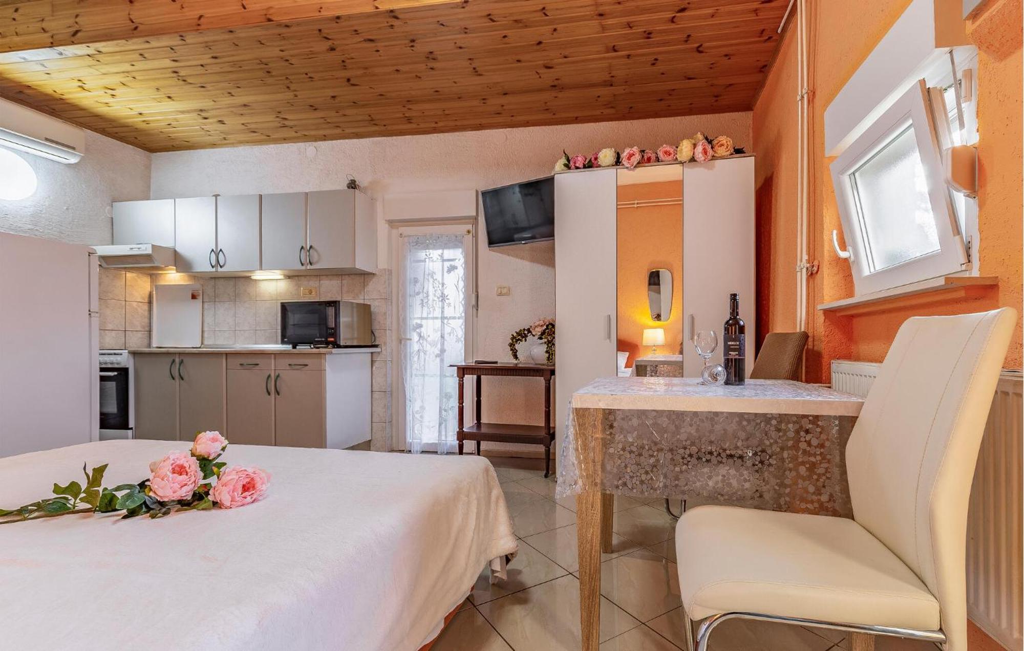 Pet Friendly Apartment In Medulin With Wifi Dış mekan fotoğraf